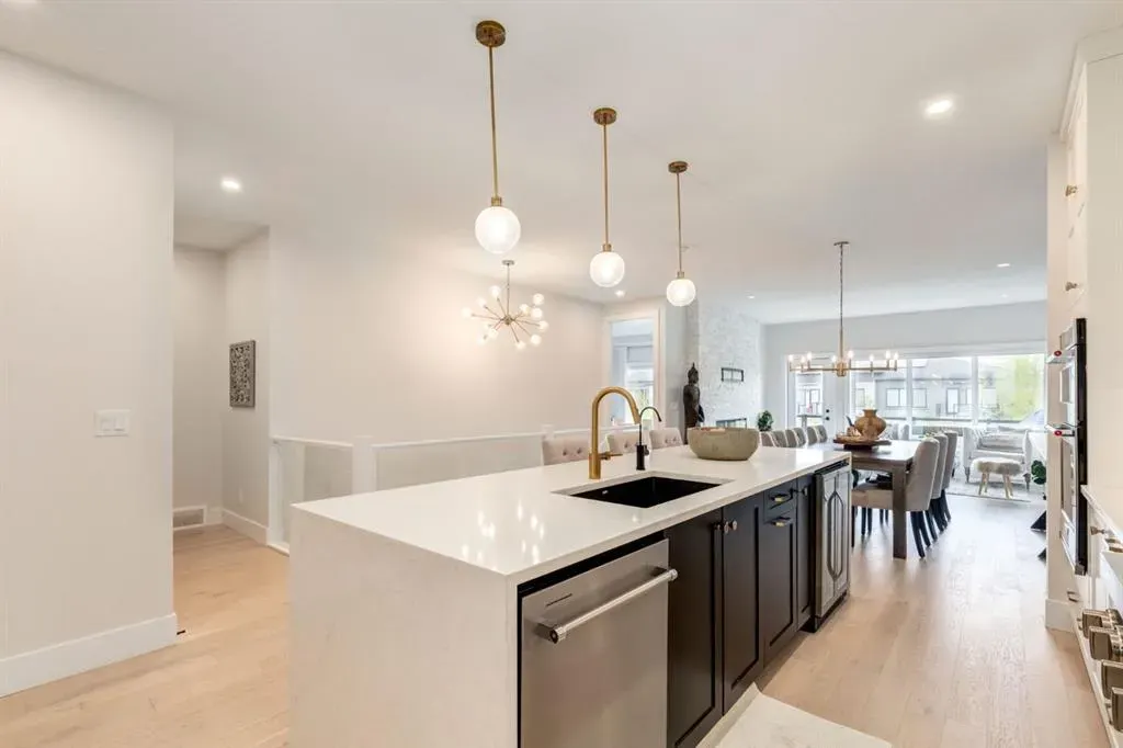 213 Marina Cove SE