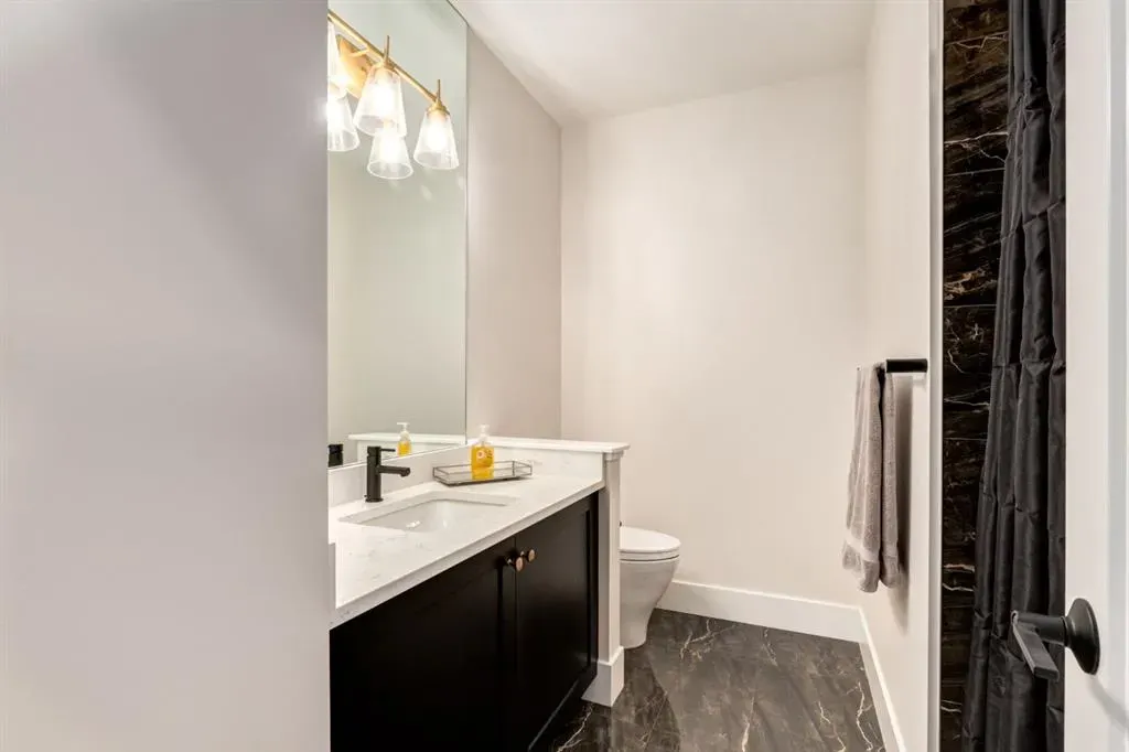 213 Marina Cove SE