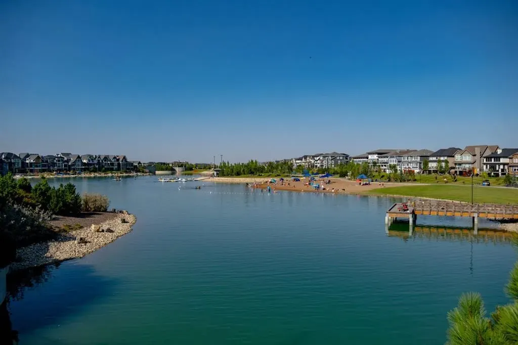 213 Marina Cove SE