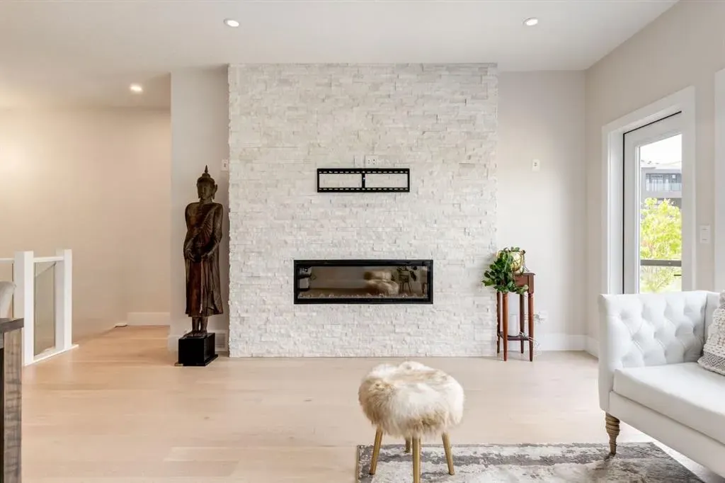 213 Marina Cove SE