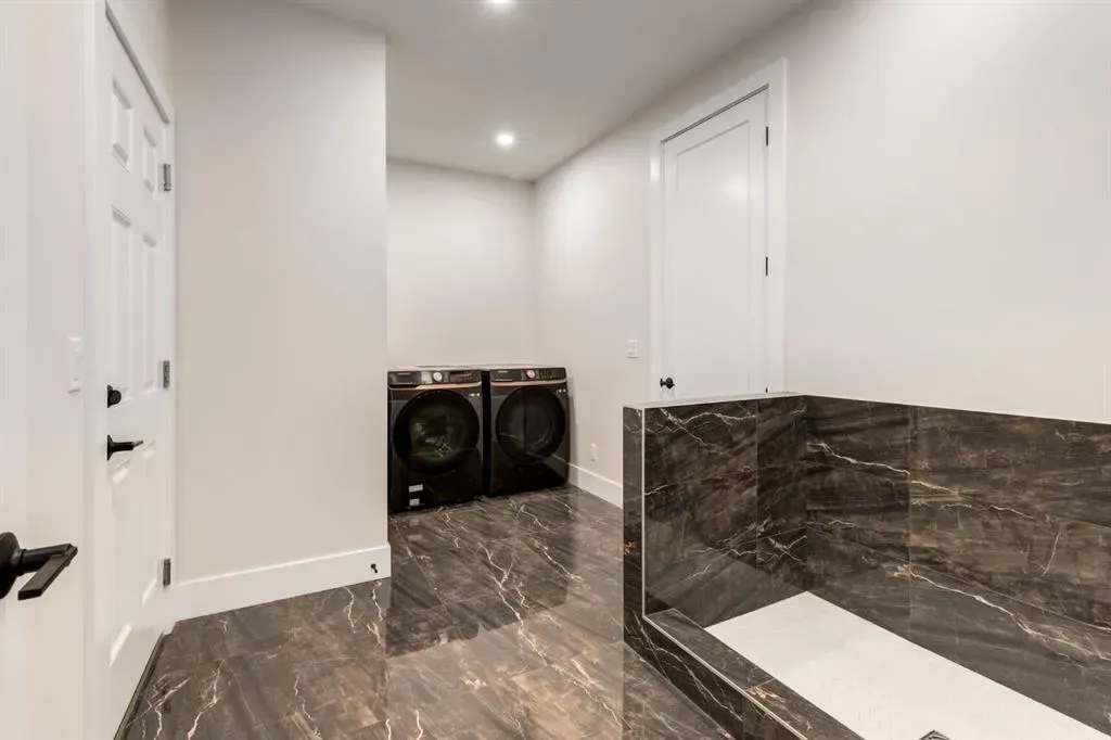 213 Marina Cove SE
