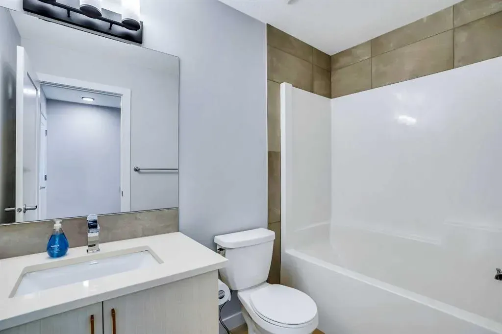 74 Tuscany Summit Square NW