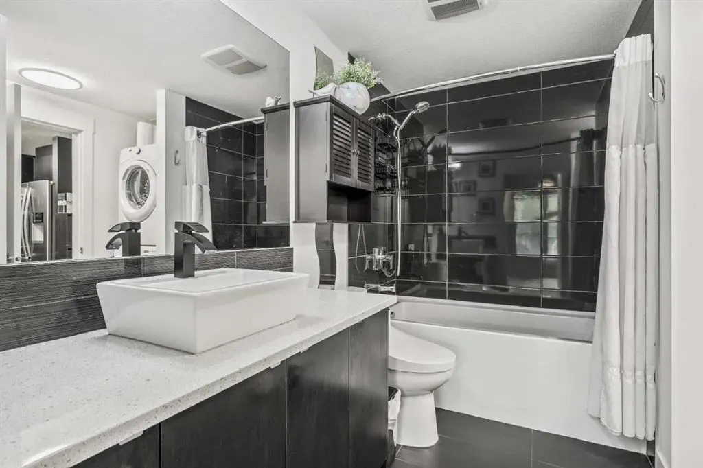 15 Aspenmont Heights SW, #311