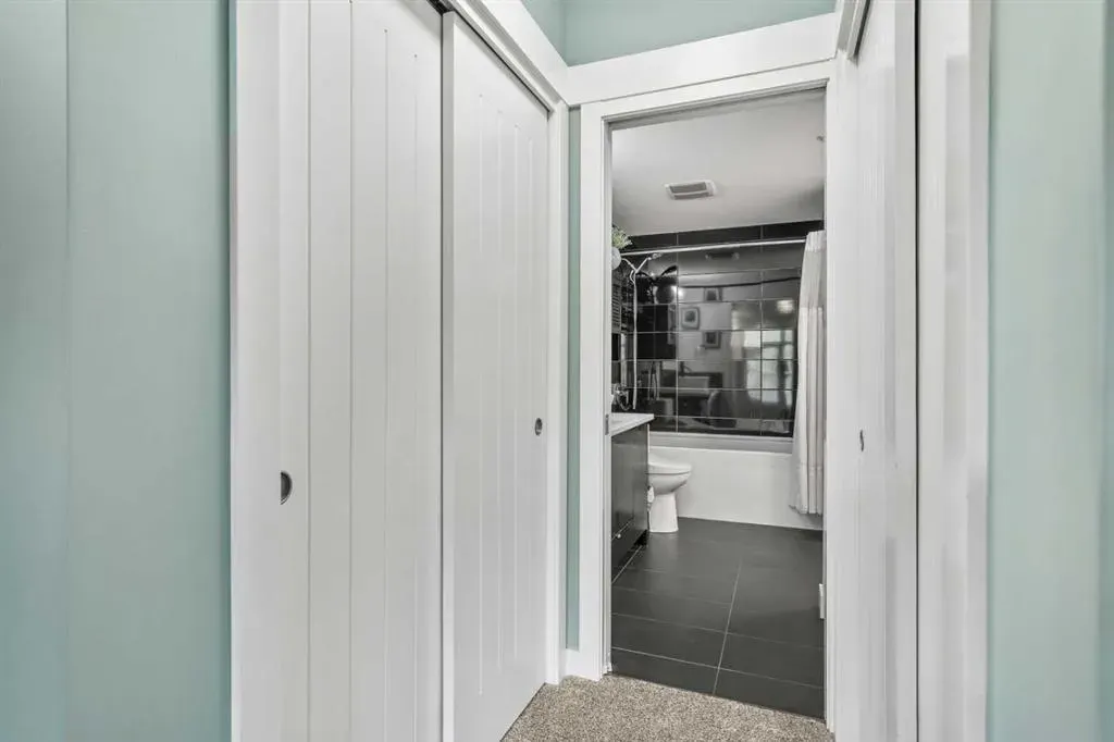 15 Aspenmont Heights SW, #311