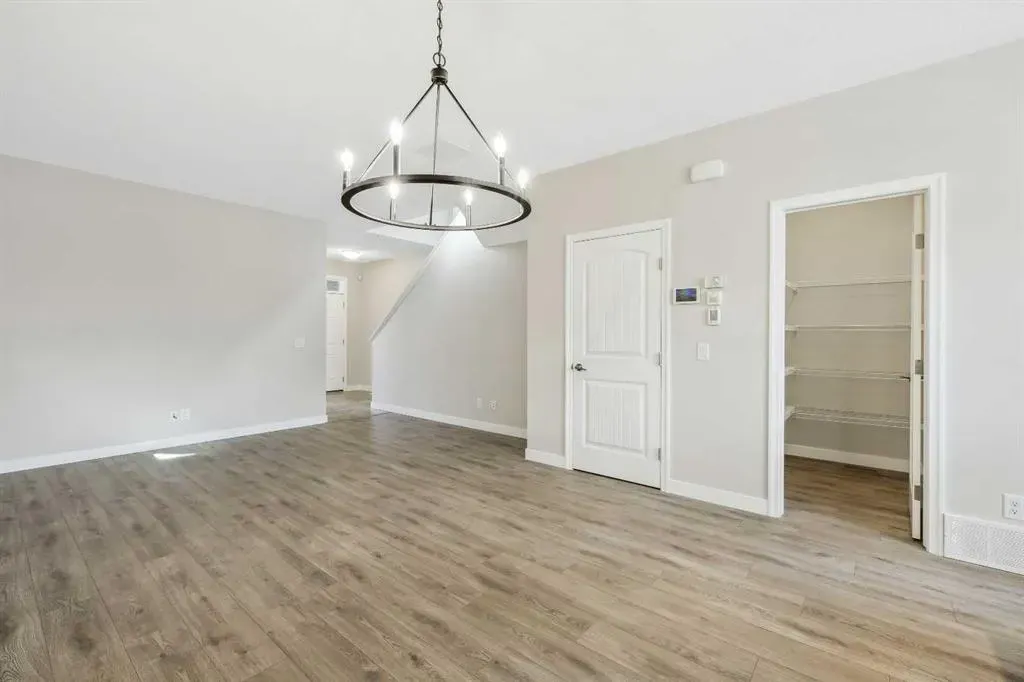 37 Masters Street SE