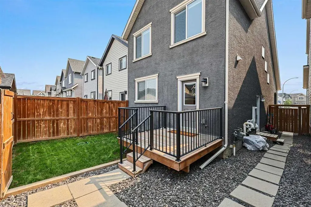 37 Masters Street SE