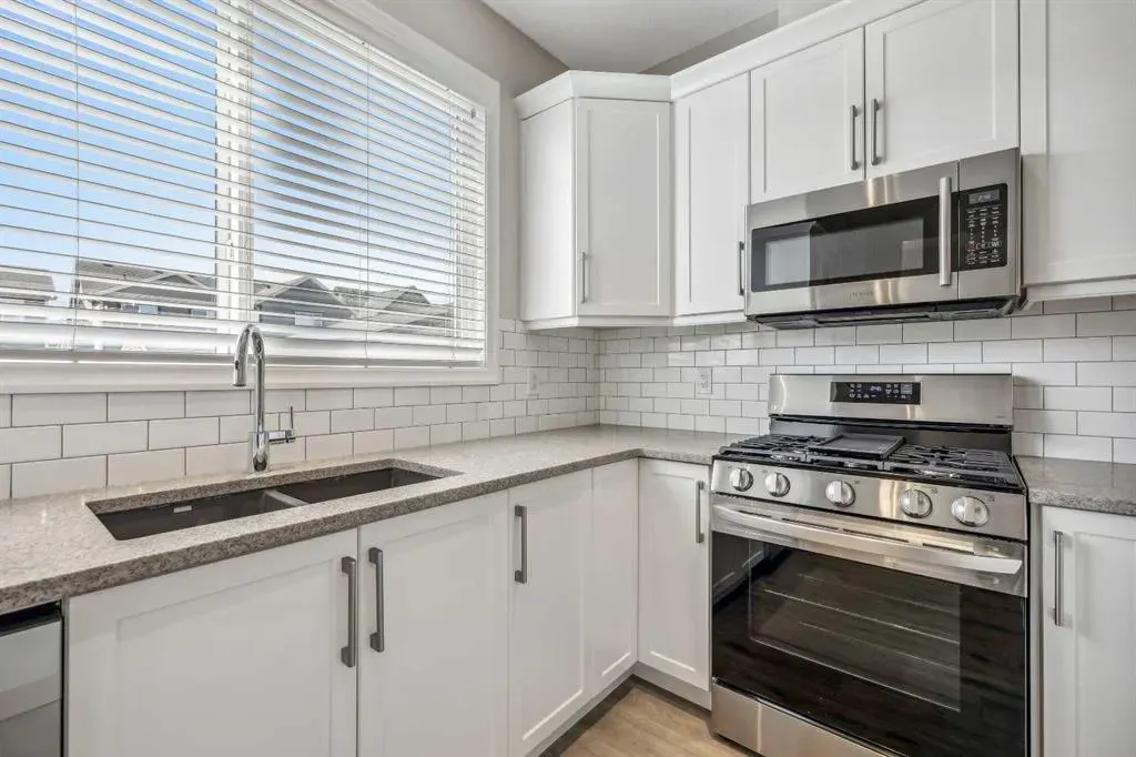 37 Masters Street SE