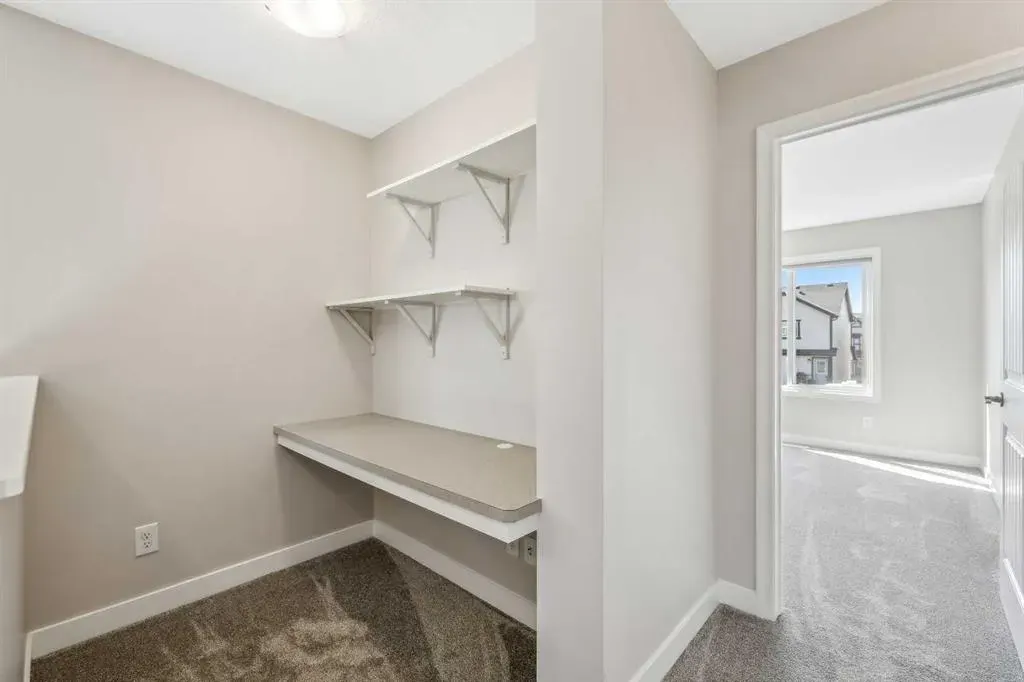 37 Masters Street SE