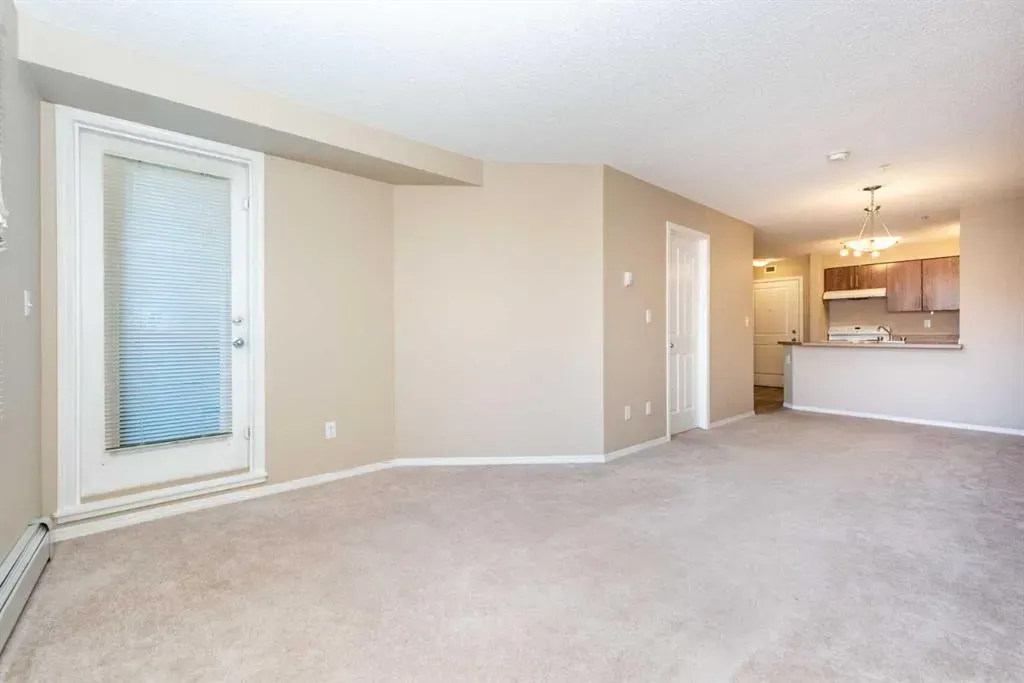 403 Mackenzie Way SW, #4210