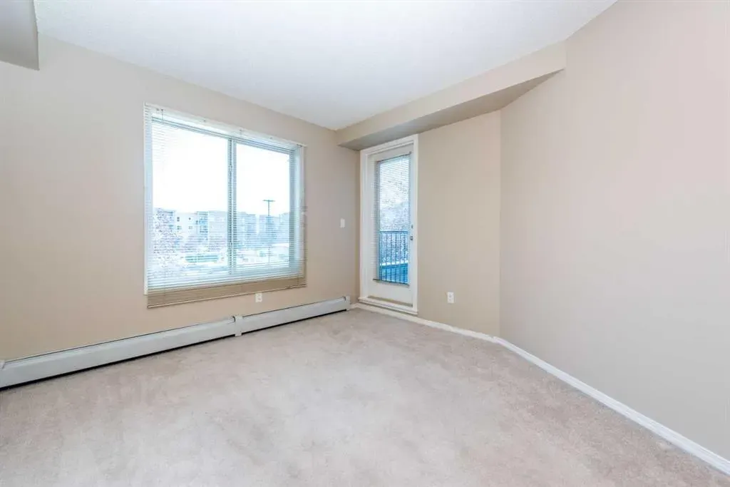 403 Mackenzie Way SW, #4210