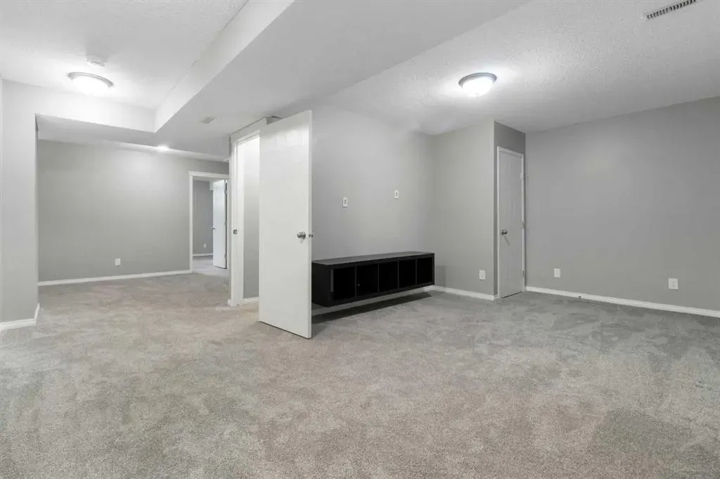 103 Strathaven Drive, #316