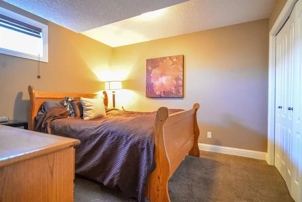 53 Tuscany Valley Hill NW