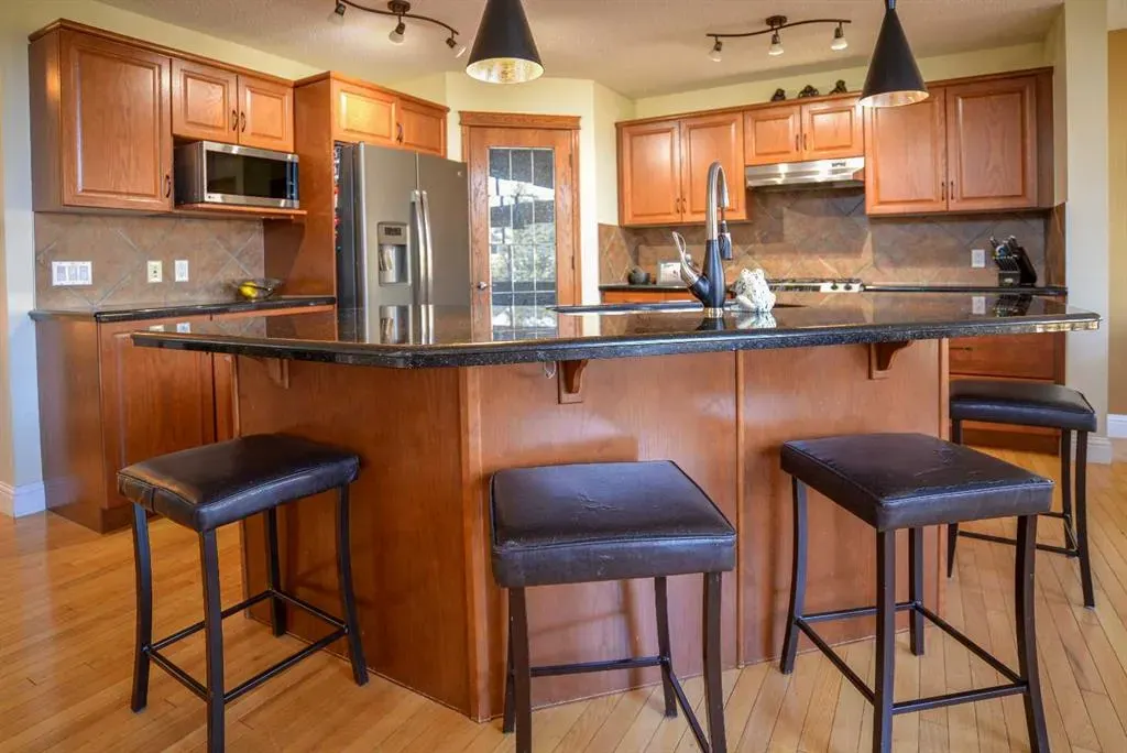 53 Tuscany Valley Hill NW