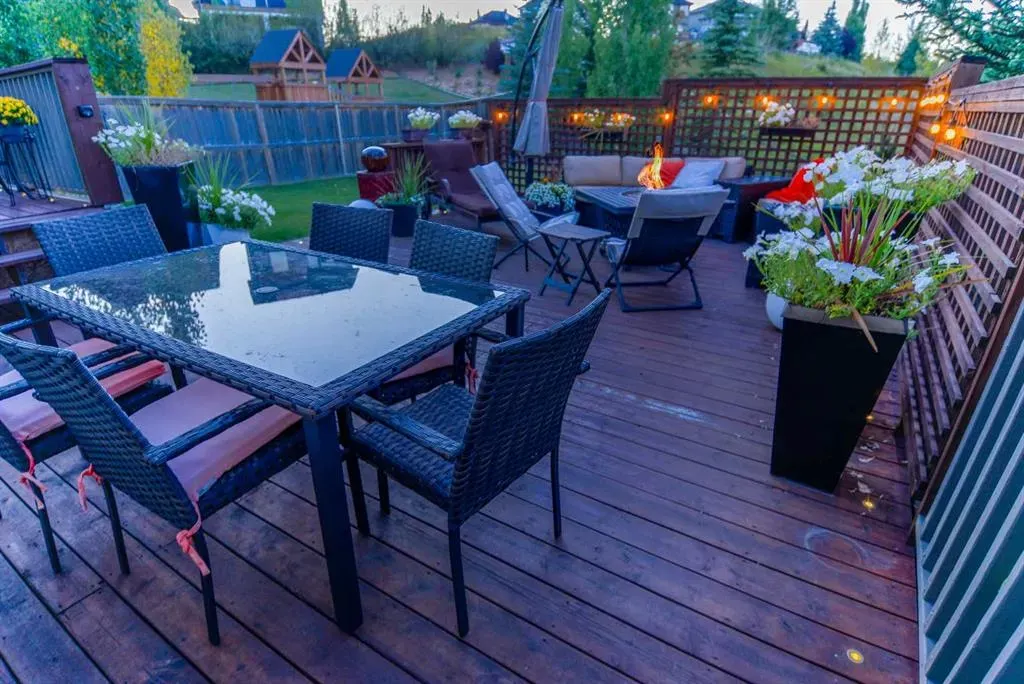 53 Tuscany Valley Hill NW