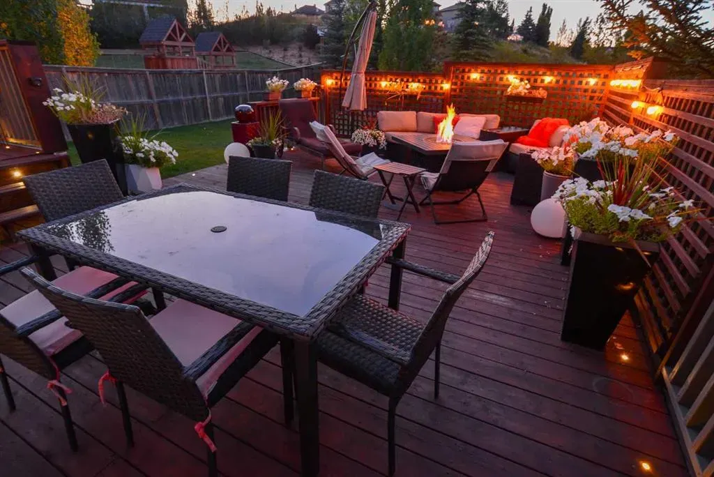 53 Tuscany Valley Hill NW