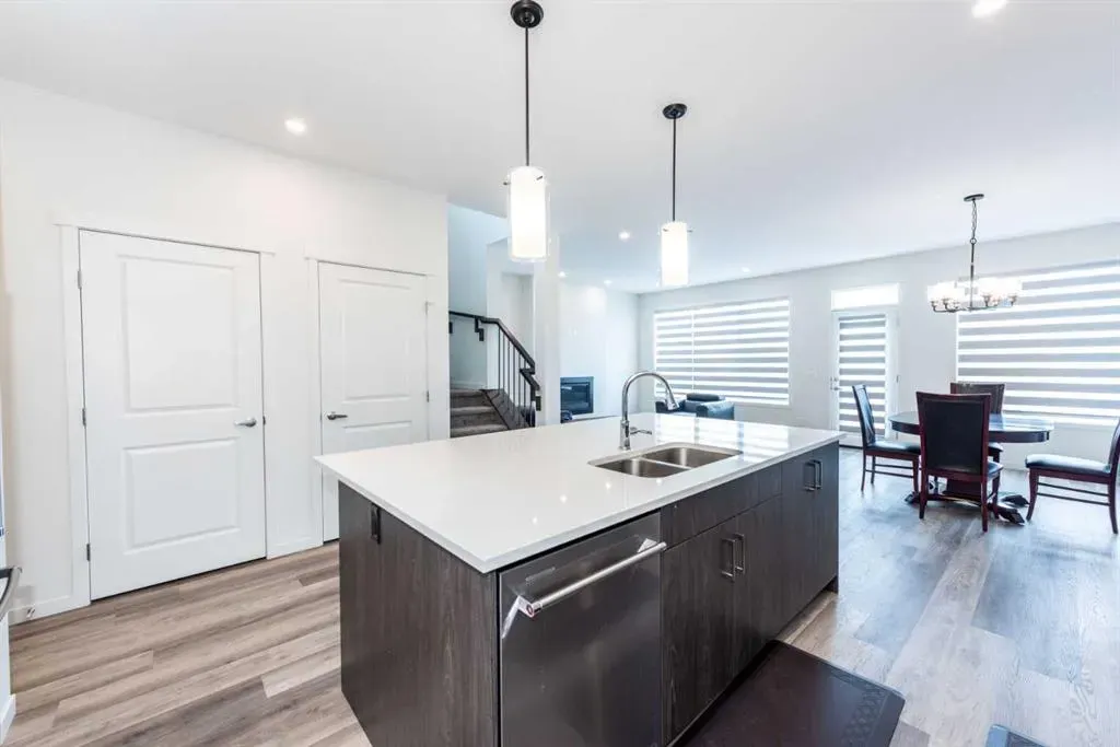 340 Magnolia Crescent SE