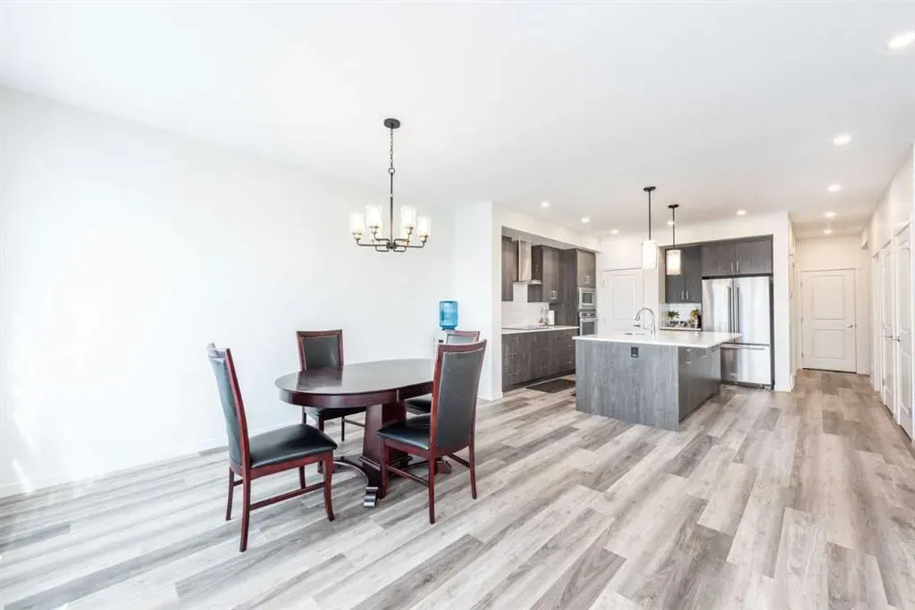 340 Magnolia Crescent SE