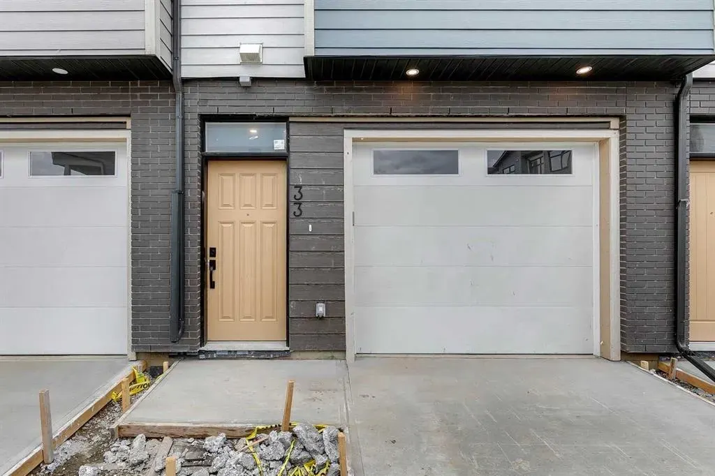 903 Mahogany Boulevard, #13