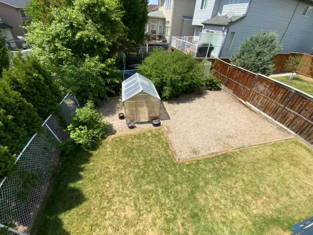 172 Tuscany Meadows Heath NW