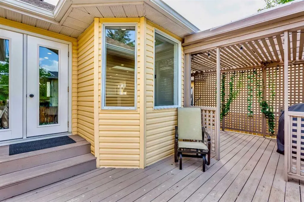 123 Woodbend Way