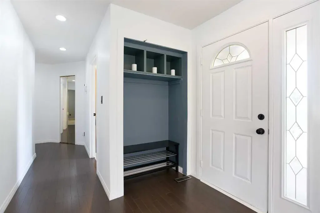 123 Woodbend Way
