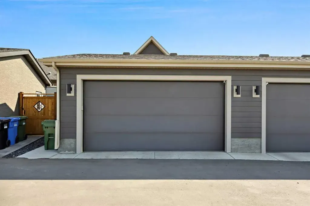537 Marine Drive SE