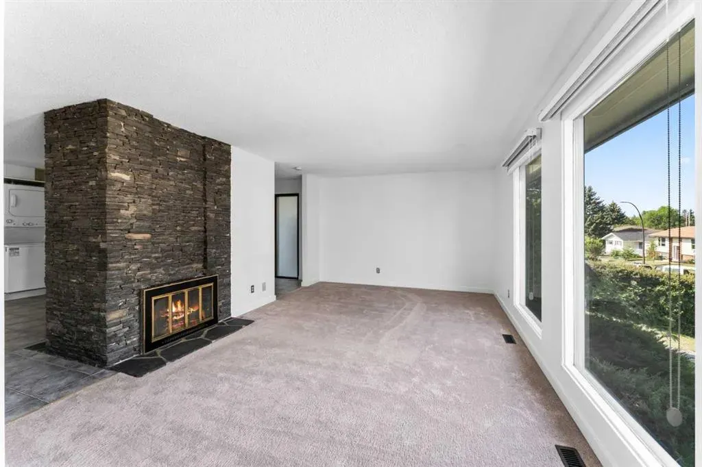6267 Silver Springs Hill NW