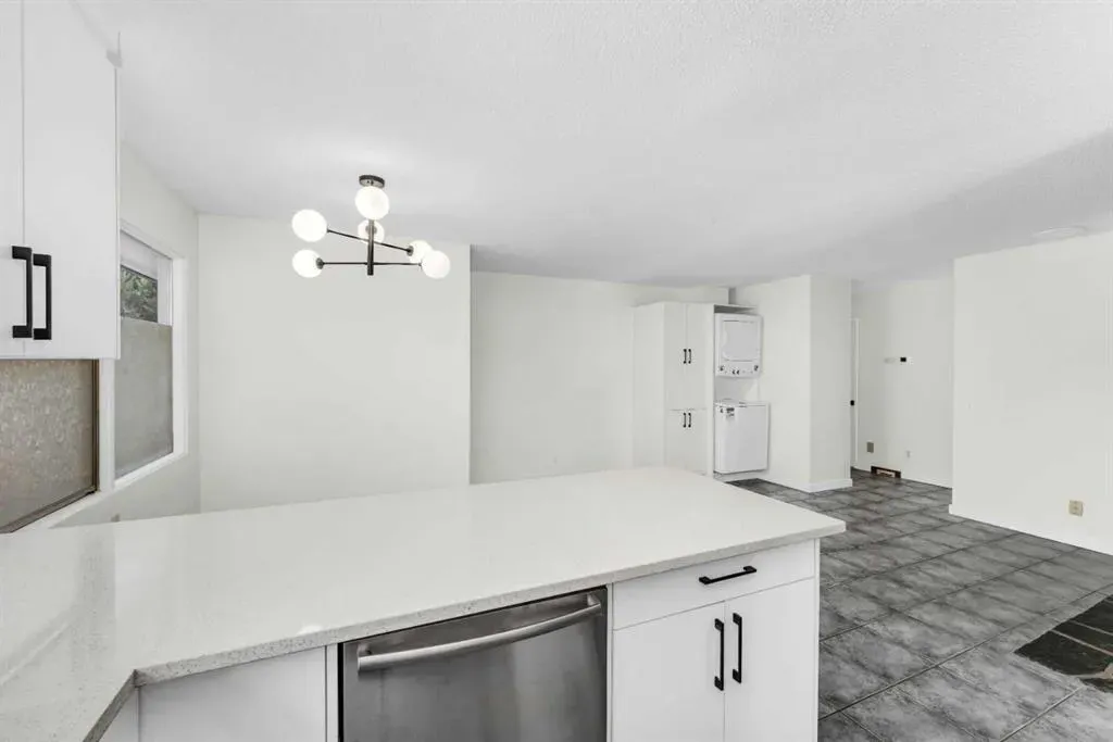 6267 Silver Springs Hill NW