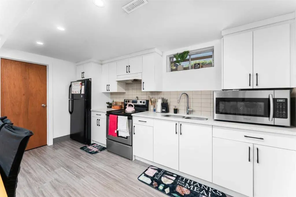 6267 Silver Springs Hill NW