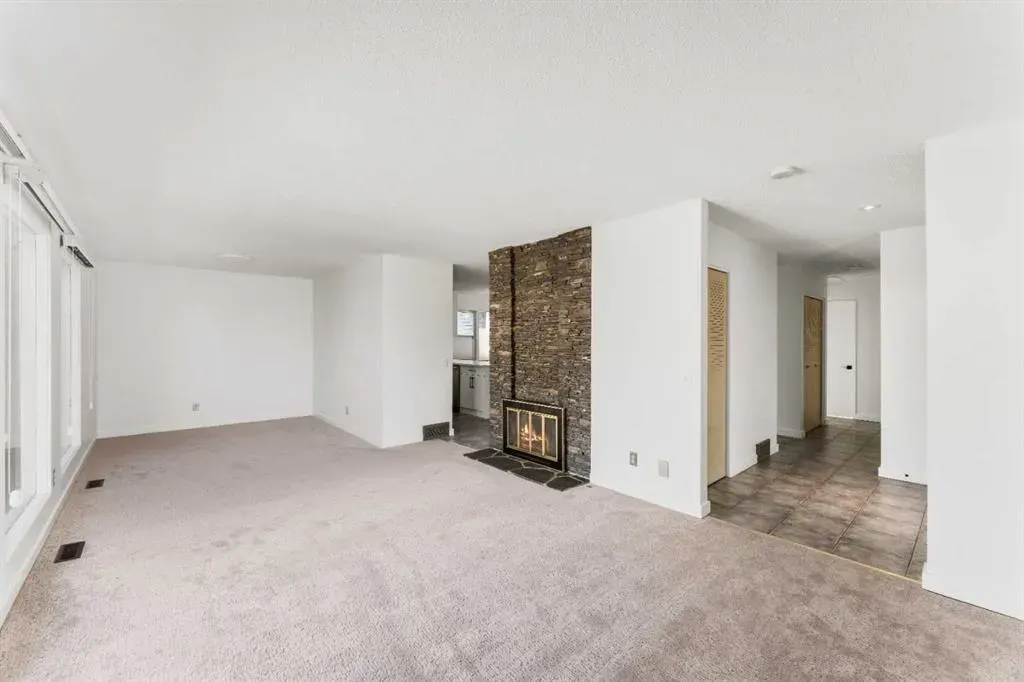 6267 Silver Springs Hill NW