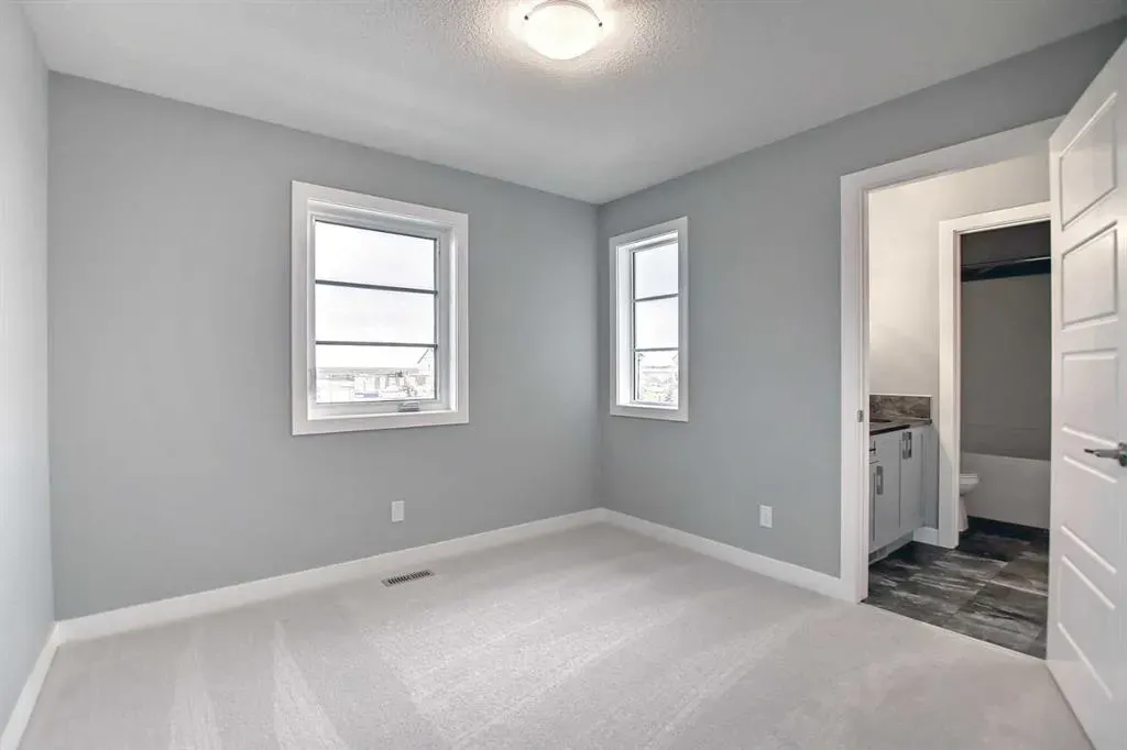 47 Agate Road