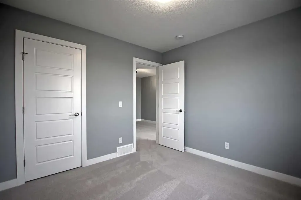 47 Agate Road