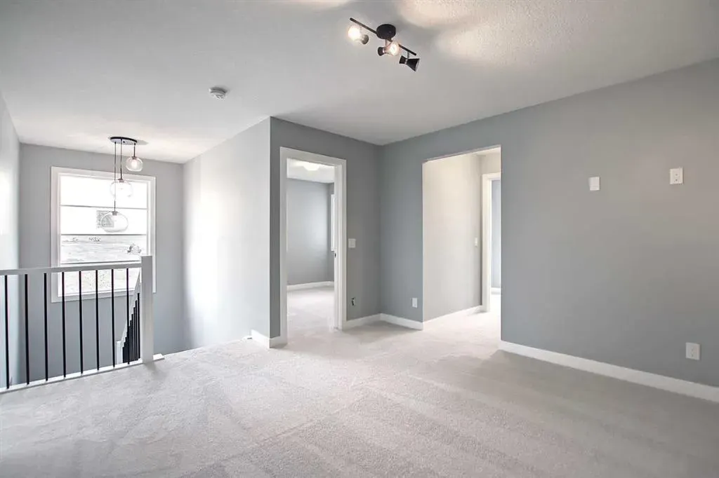 47 Agate Road