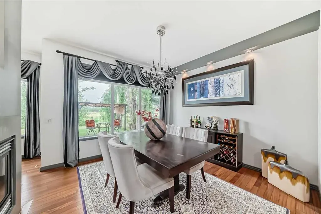 206 Tuscany Ravine Close NW