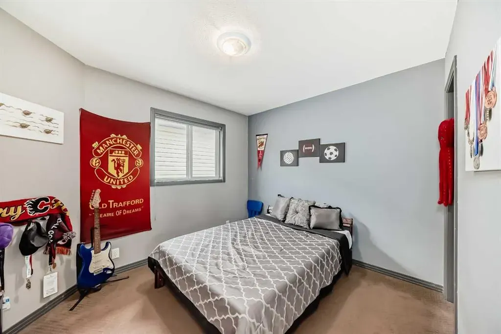 206 Tuscany Ravine Close NW