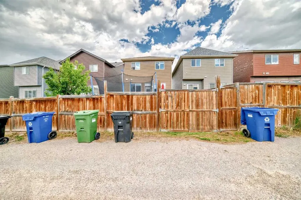 62 Evansridge Crescent NW