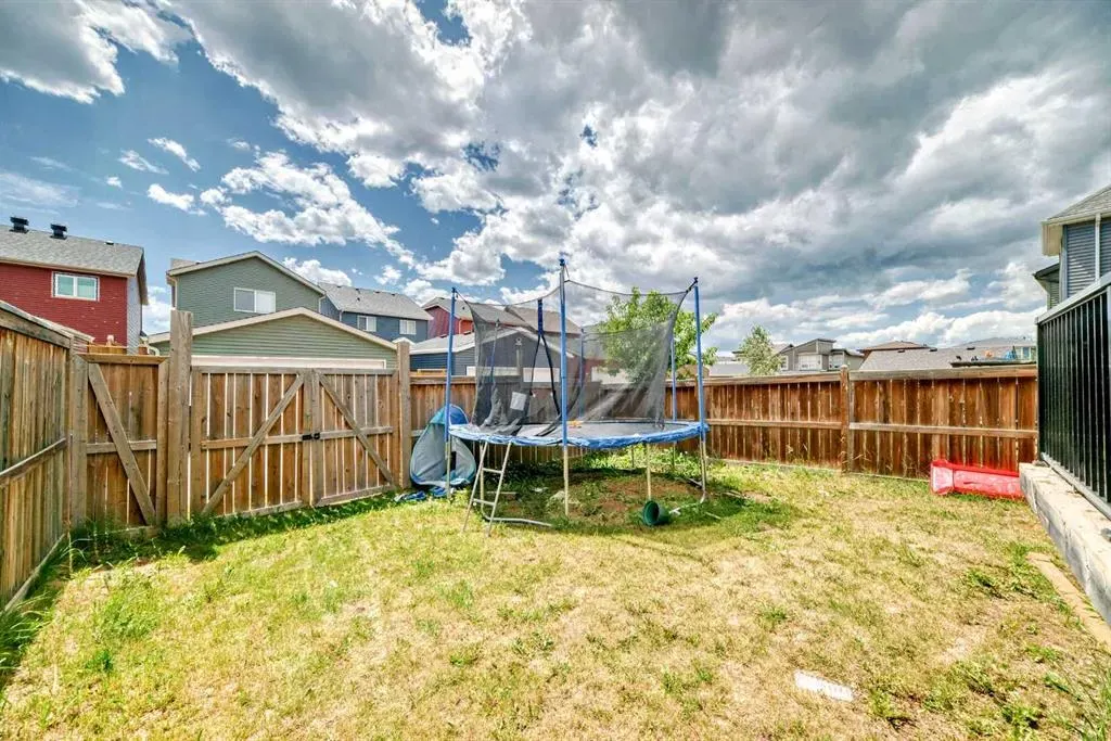 62 Evansridge Crescent NW