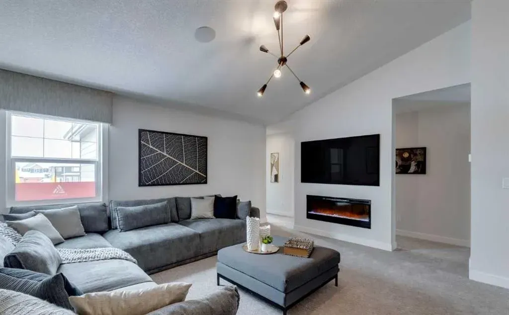 70 Larkspur Bend