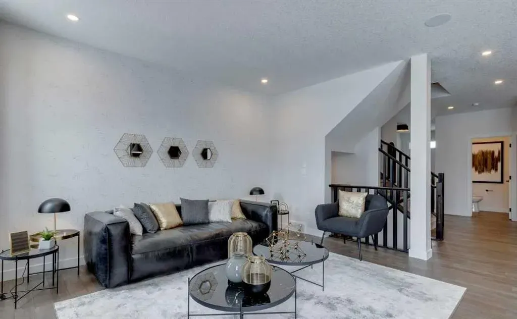 70 Larkspur Bend