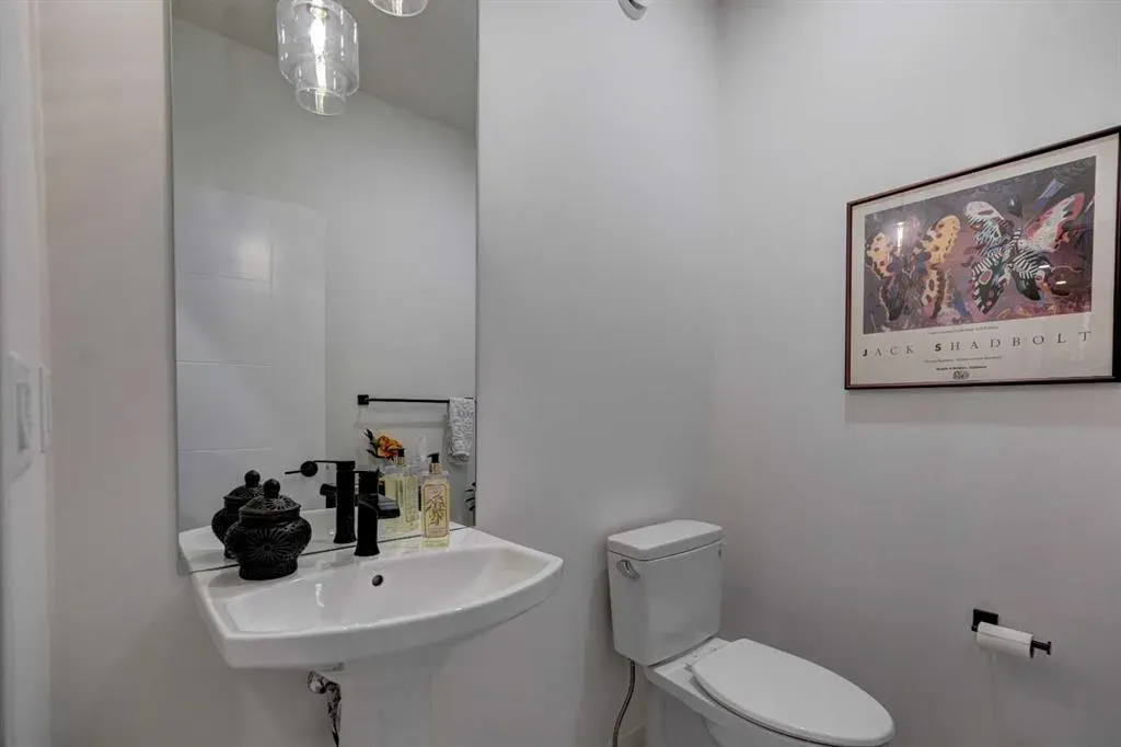 119 Marina Cove SE