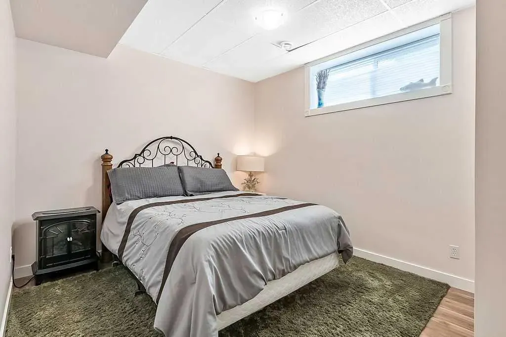 11 Westridge Rise