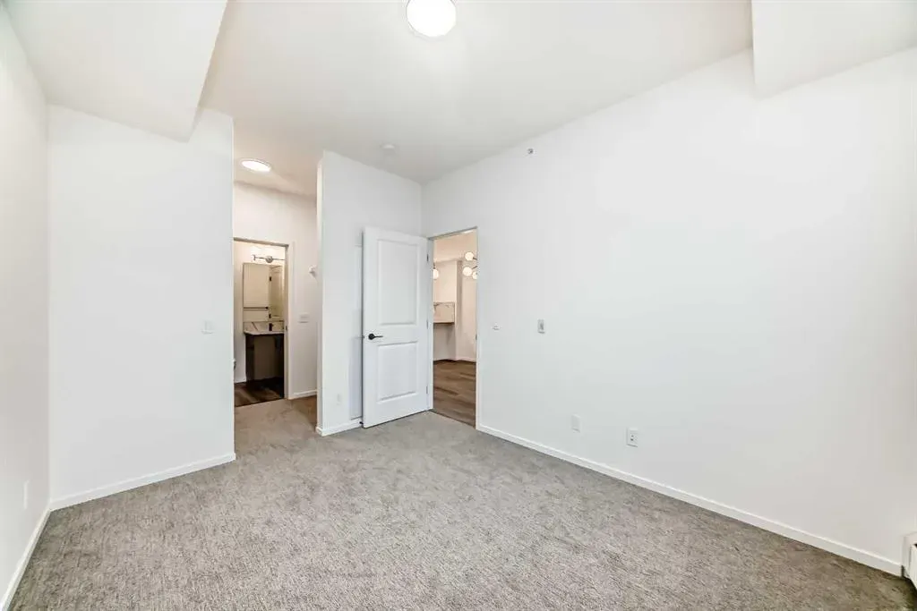 140 Mahogany Street SE, #403