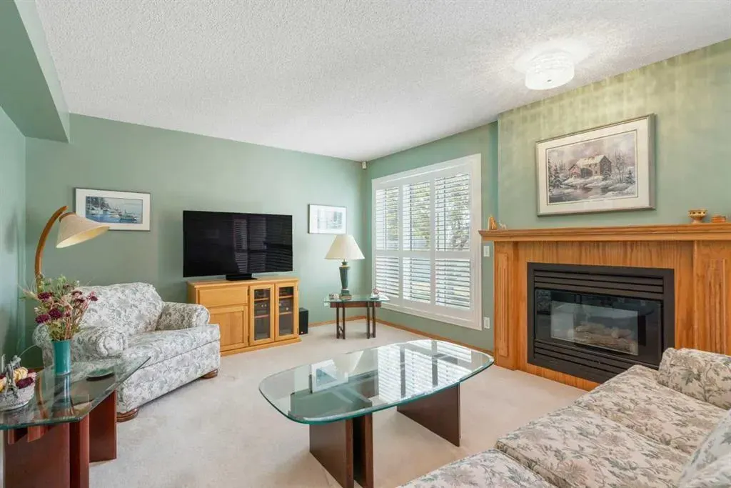 79 Scenic Gardens NW