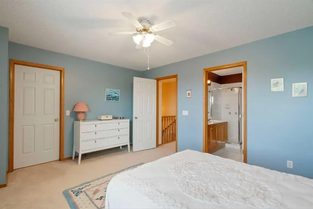 79 Scenic Gardens NW