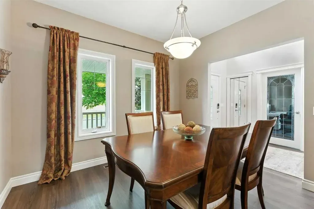 37 Thomas Street NW