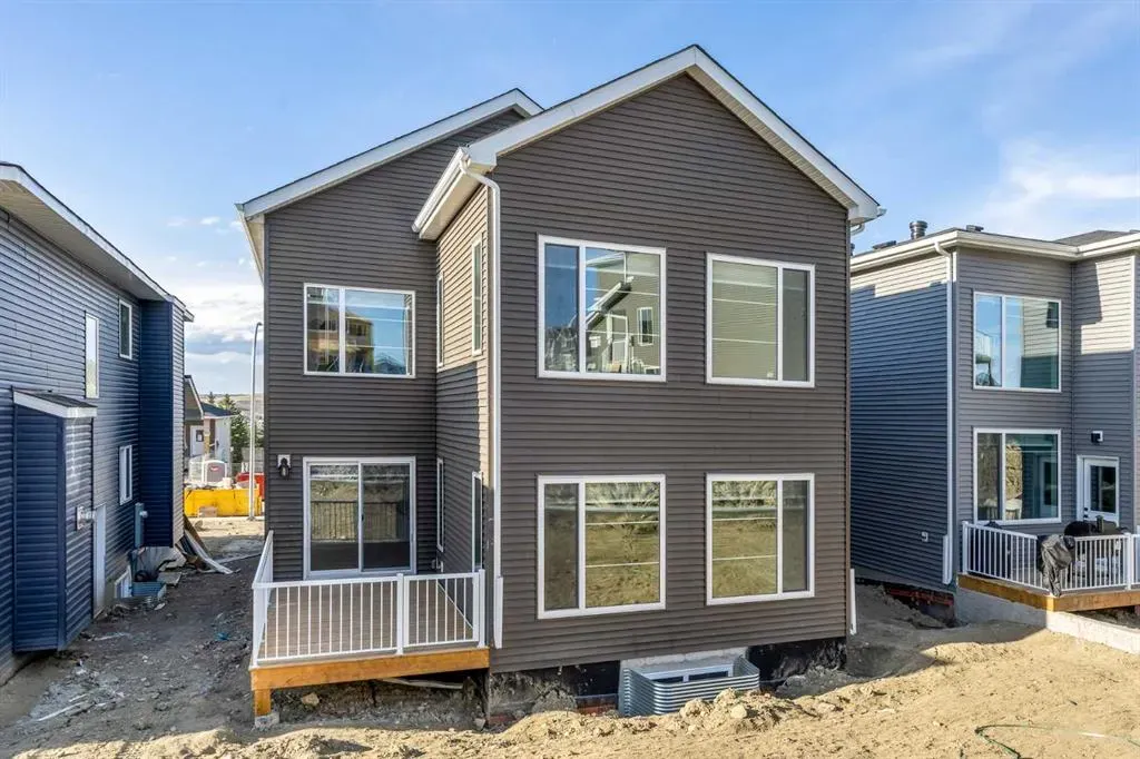 488 Rivercrest View