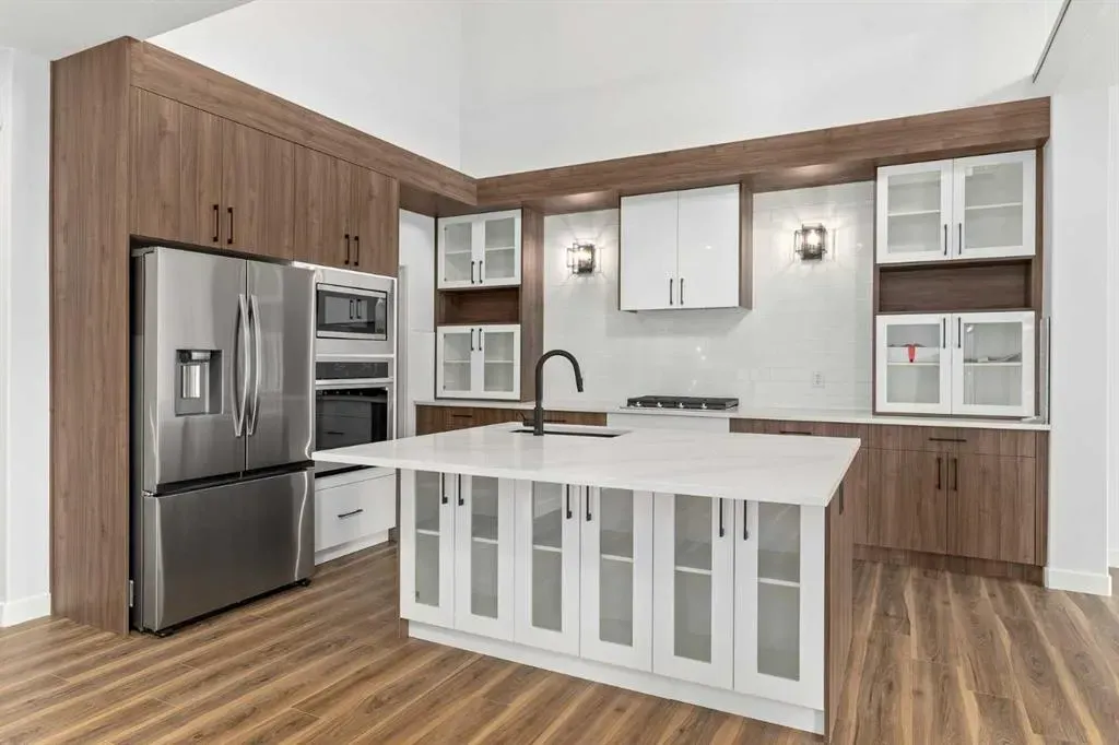 488 Rivercrest View