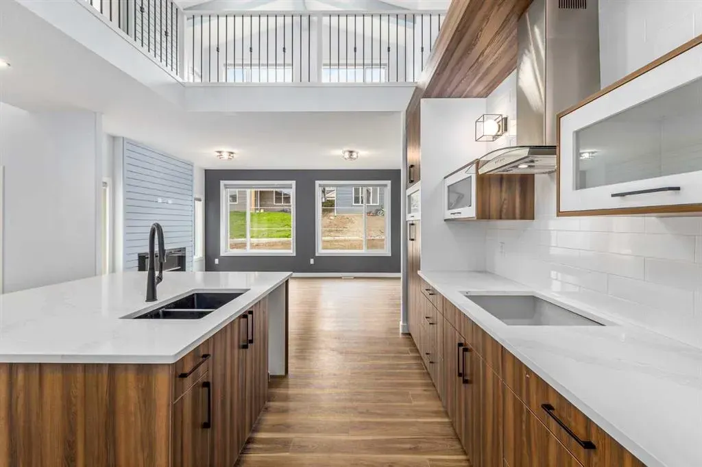 476 Rivercrest View