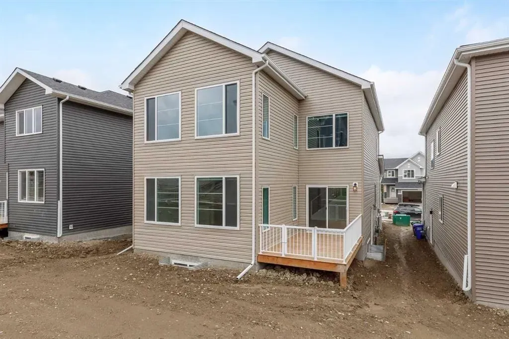 476 Rivercrest View