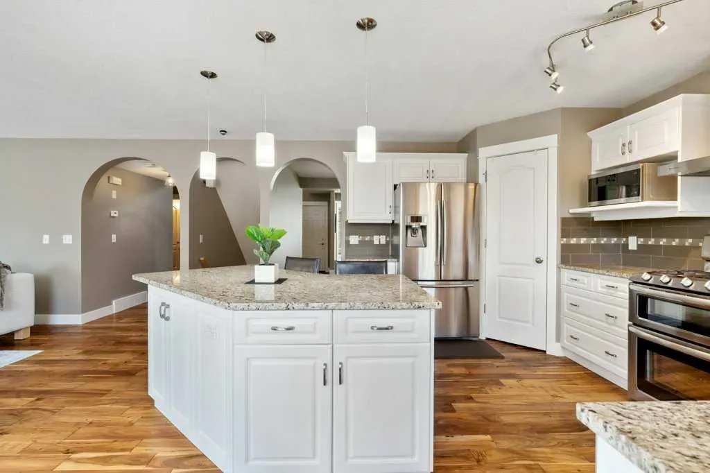 52 Bow Ridge Crescent